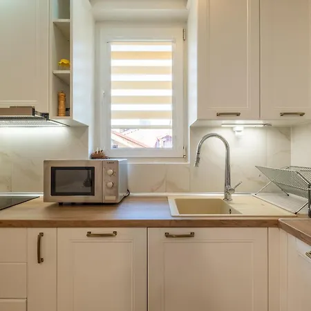 Apartamento Family-friendly Place Steps From Mall Of *